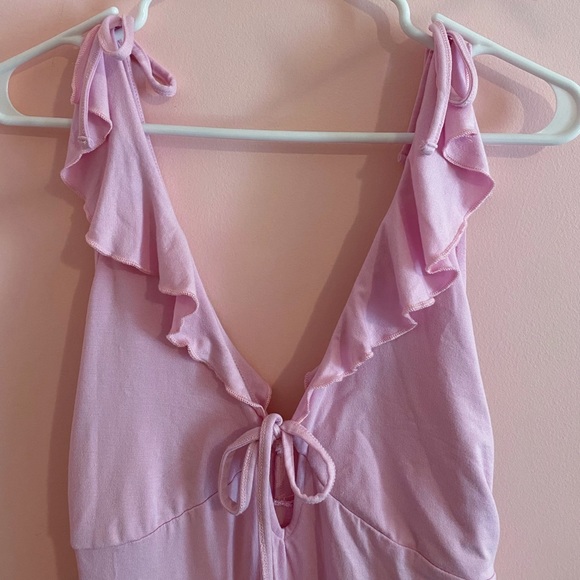 SOLD ๐ฆ NWT y2k pink handkerchief hem mini dress, size XS ๐ฌ - Picture 2 of 7